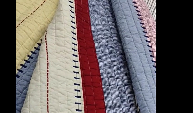 Cotton printing hand - stitched quilt