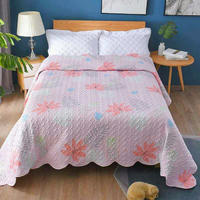 Polyester Printed  Quilted Bedspreads Quilts Microfiber Surface