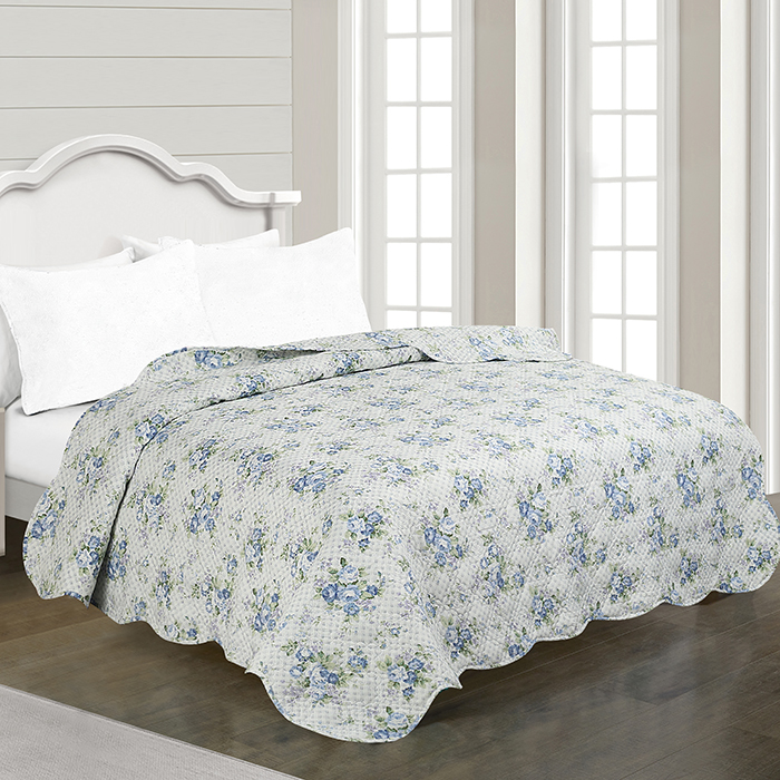 bedspreads and comforters